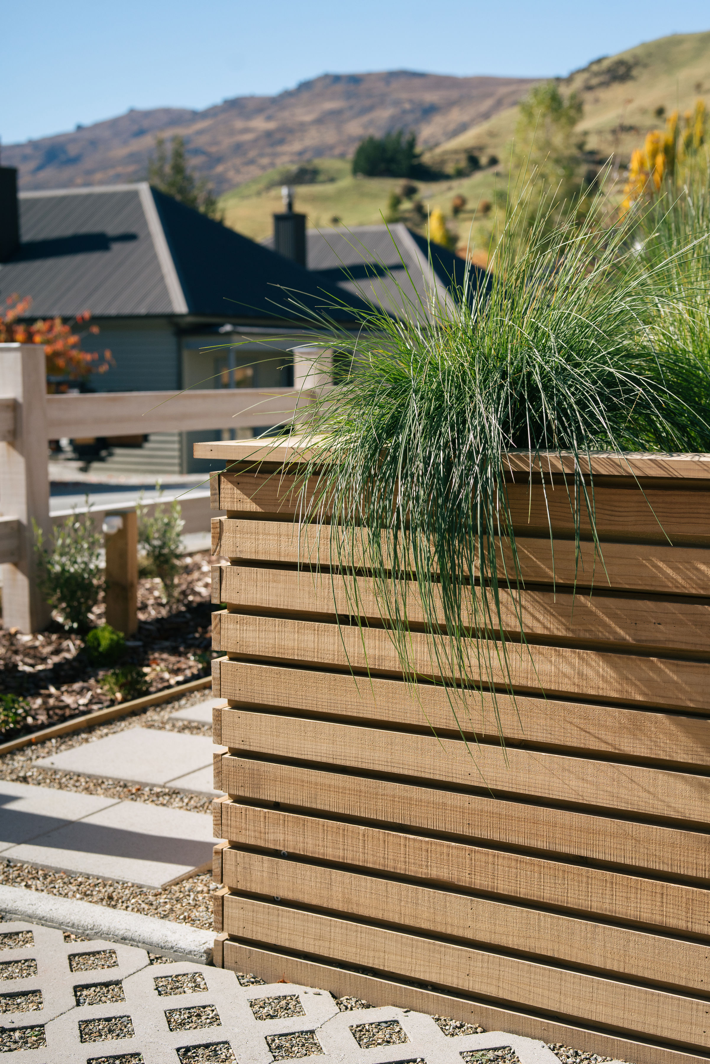 Zero-Maintenance Wood Siding: Which Species Last 30+ Years Without Refinishing