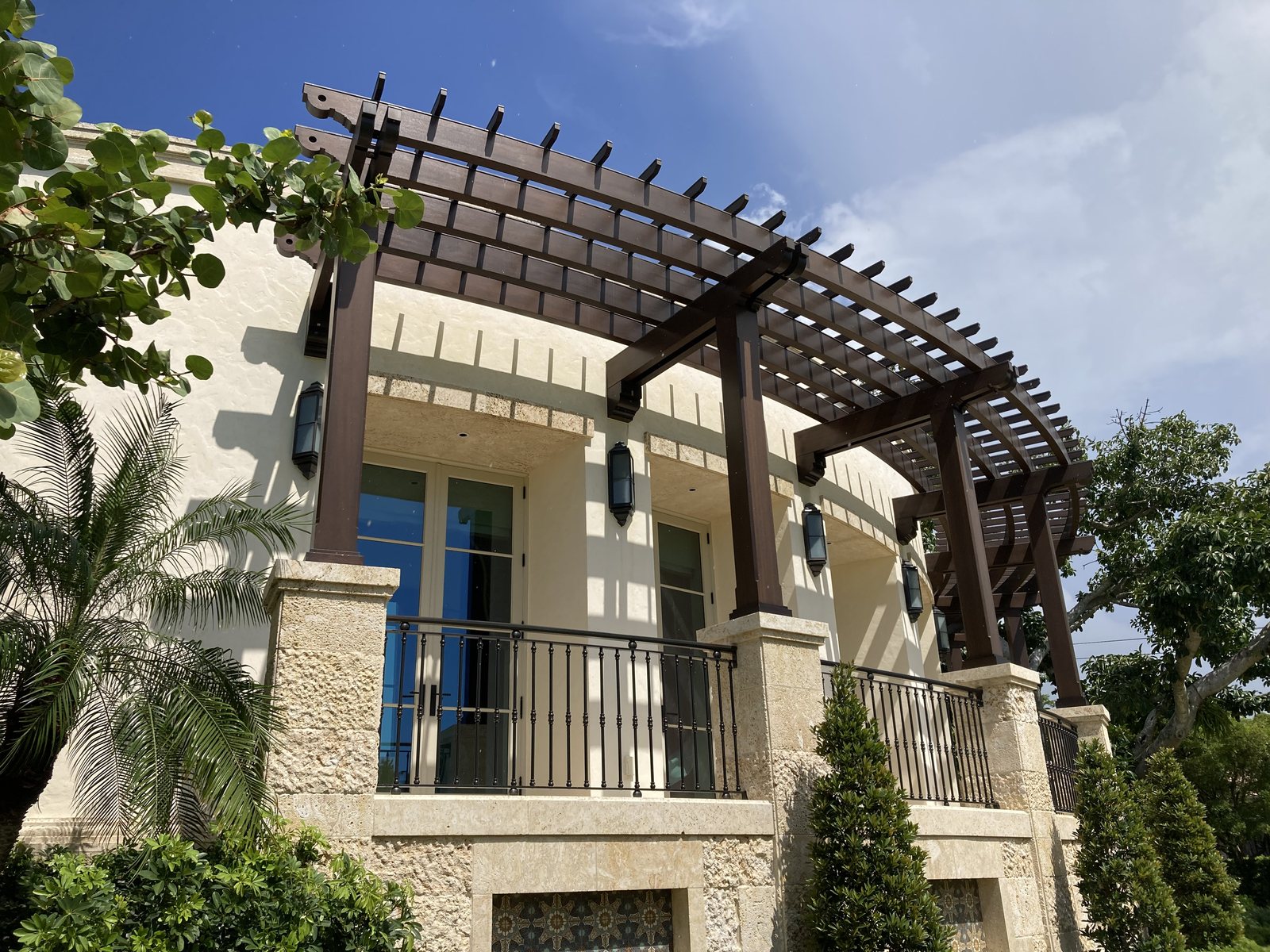Pergola Stock in Accoya and Modified Wood, From Post Shell to Rafter Tail